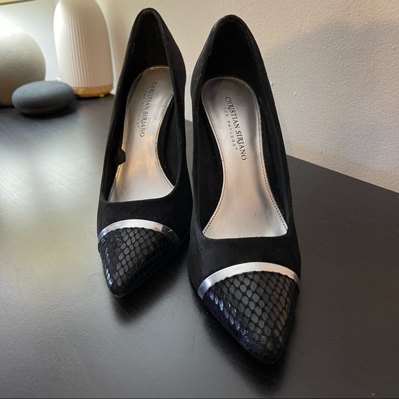 Black suede pointed toe heels - Picture 4 of 4